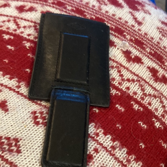 Fossil leather money clip - Picture 2 of 5